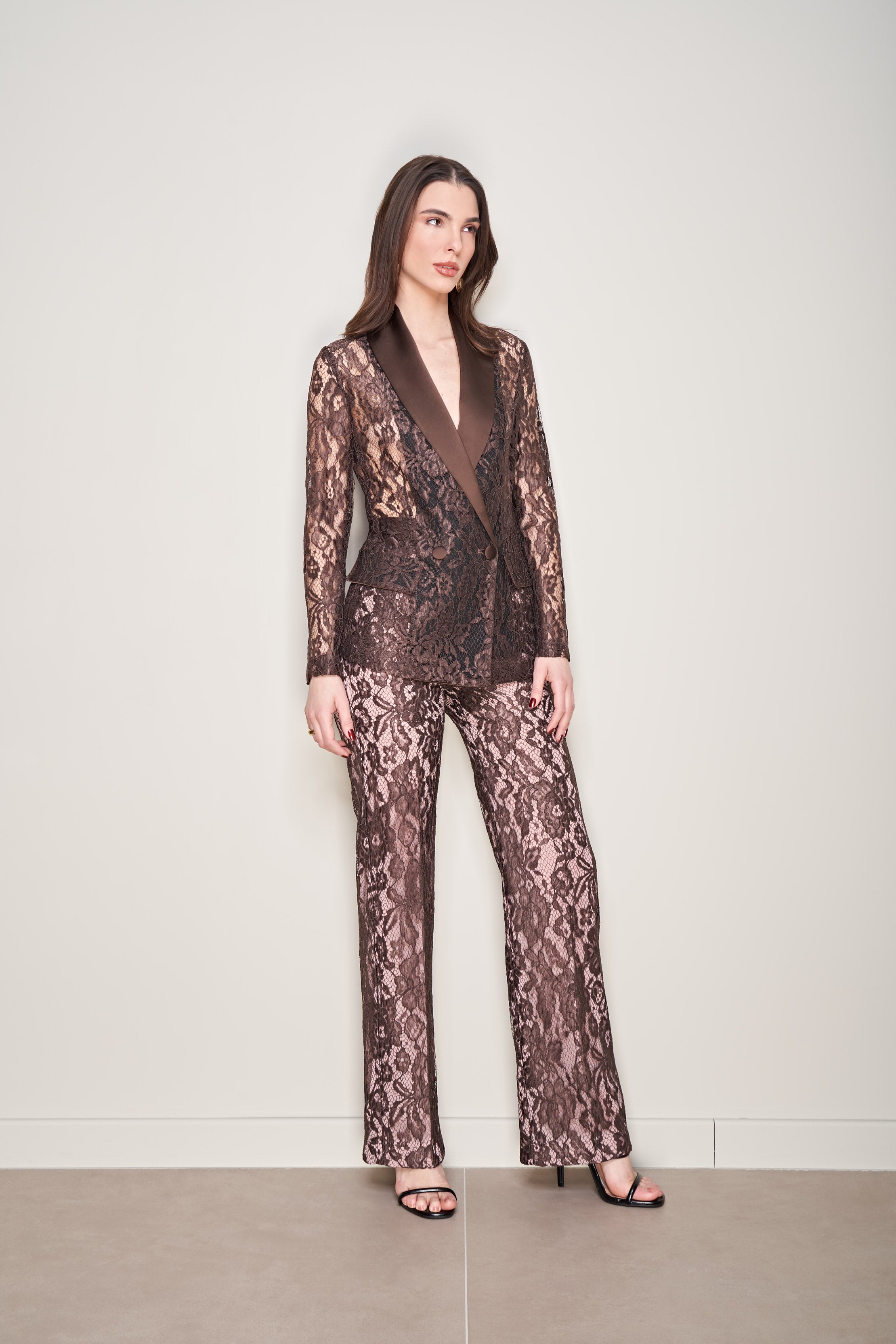 PANTALONI IN PIZZO