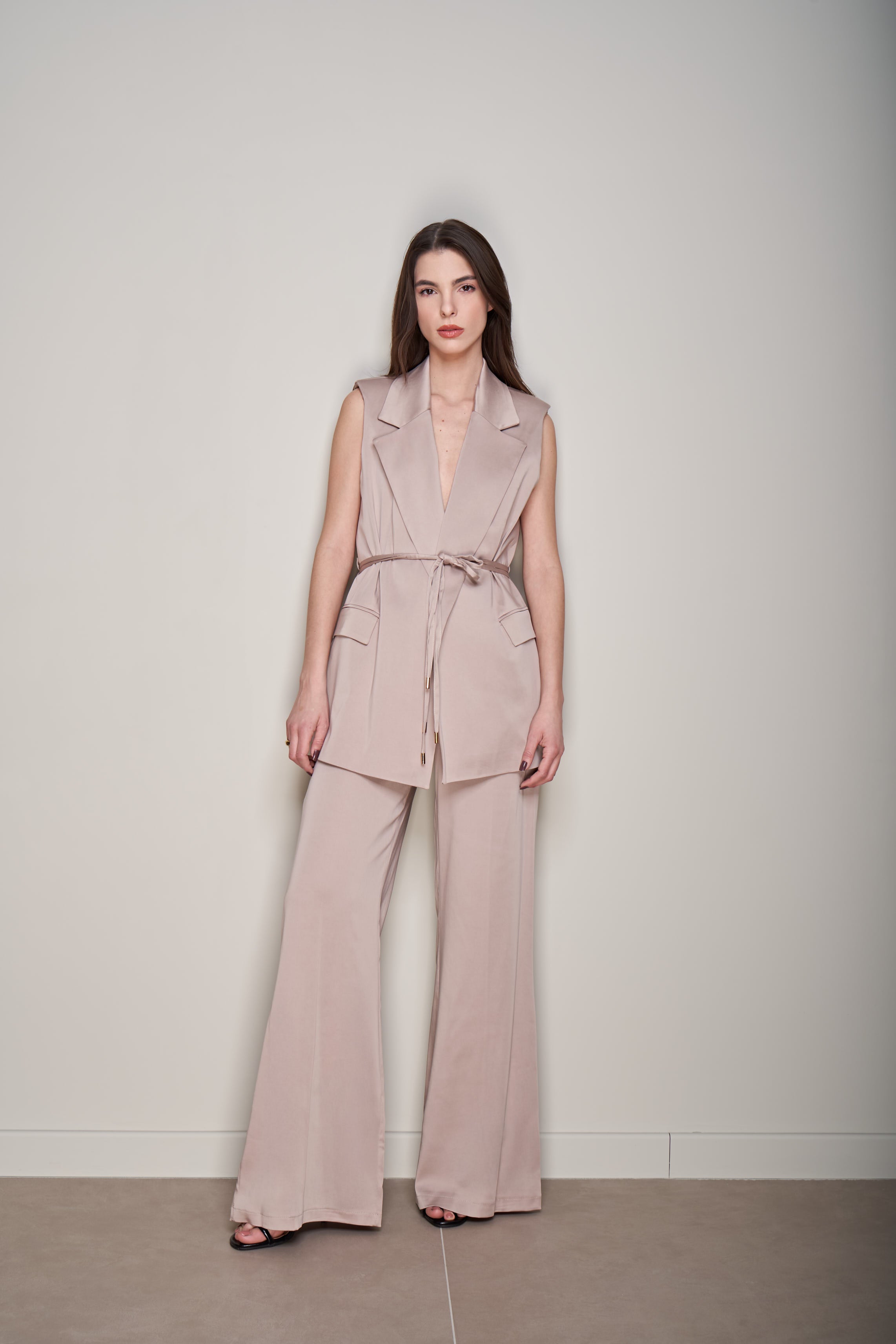 GILET CON CINTURA