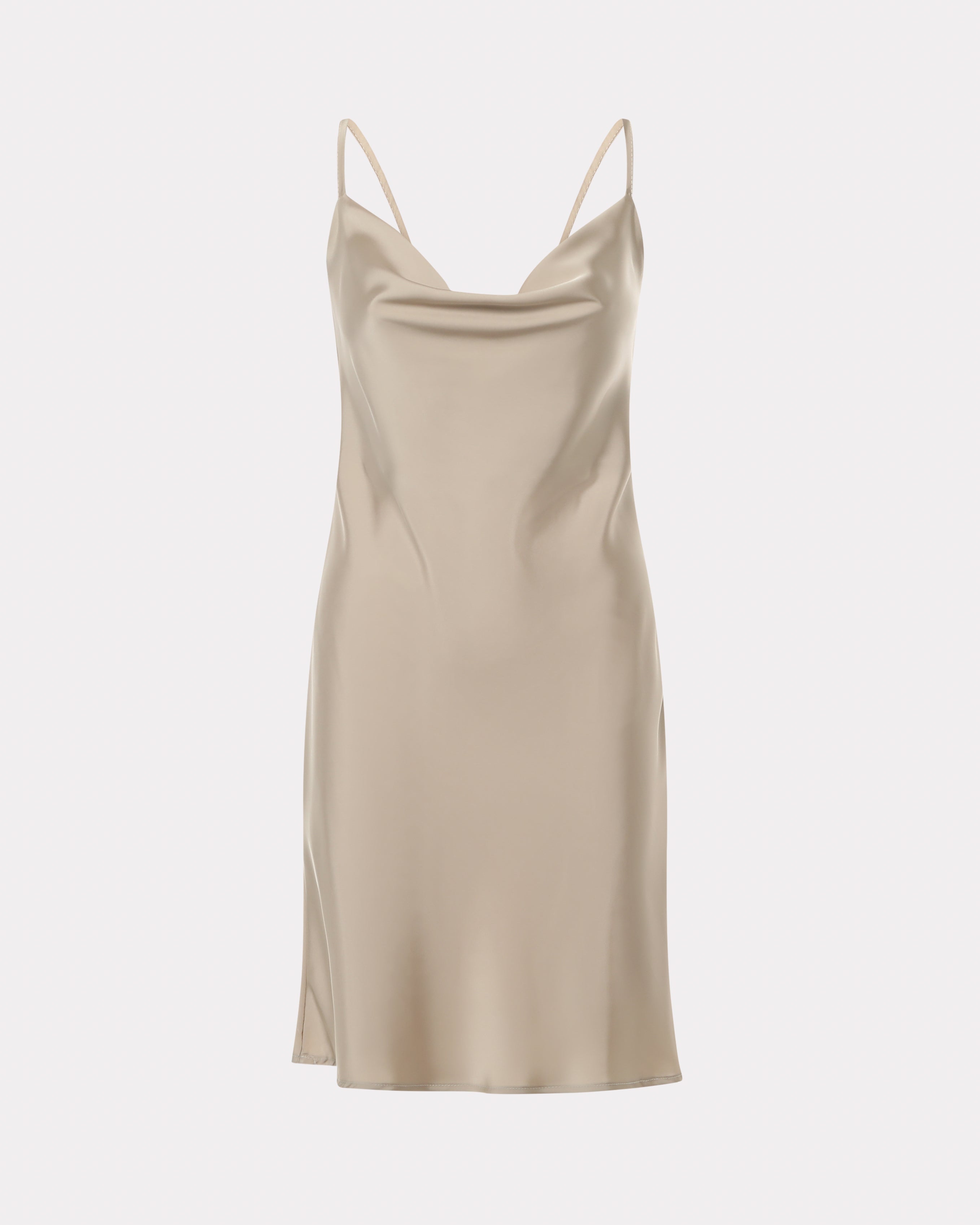 D527-Q211|Colore:Calce